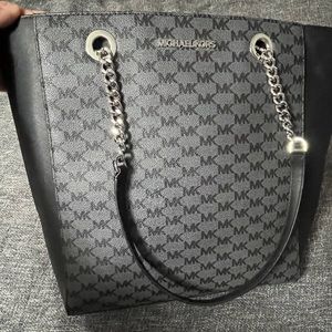 Michael Kors Tote purse